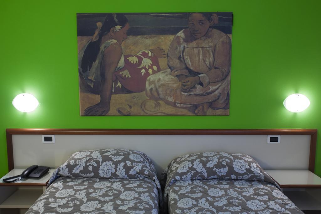 Albergo Da Carlo Виторио Венето Стая снимка